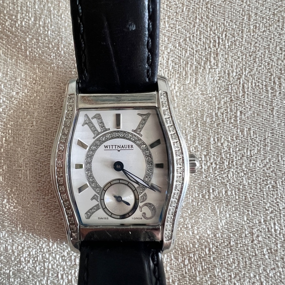 Women's Silver-Tone Diamond Accent Watch with Black Leather Strap